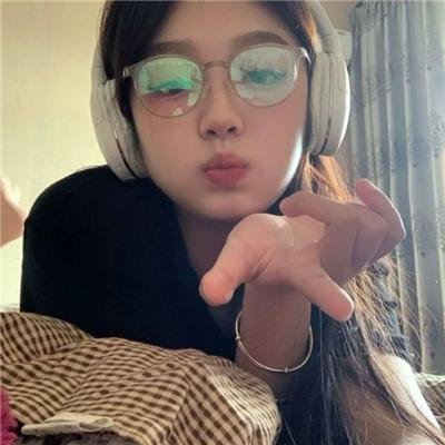 爱我就陪我看电影